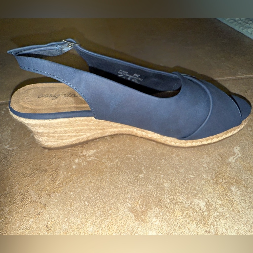 Easy Street Devlin Espadrille Wedge Sandal Size 8 in Blue - Picture 2 of 11